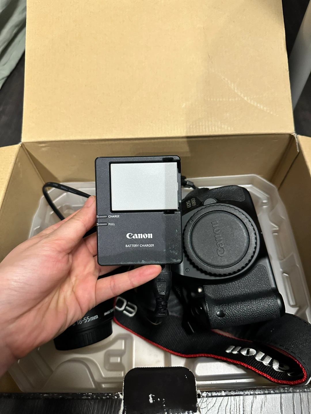 Canon EOS 600D DSLR Camera with 18-55mm Lens - photo 4