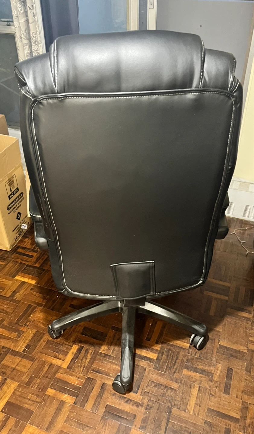 Office Chair - Ergonomic w/ Footrest - photo 4