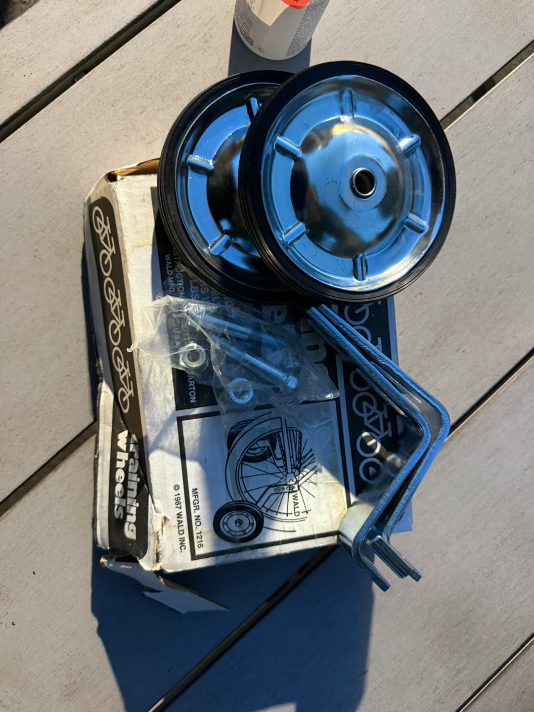 Wald Training Wheels for 12"-16" Bicycles - photo 3