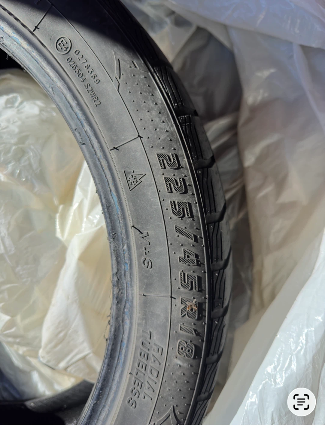 Winter Tire - 225/45R18 95V XL