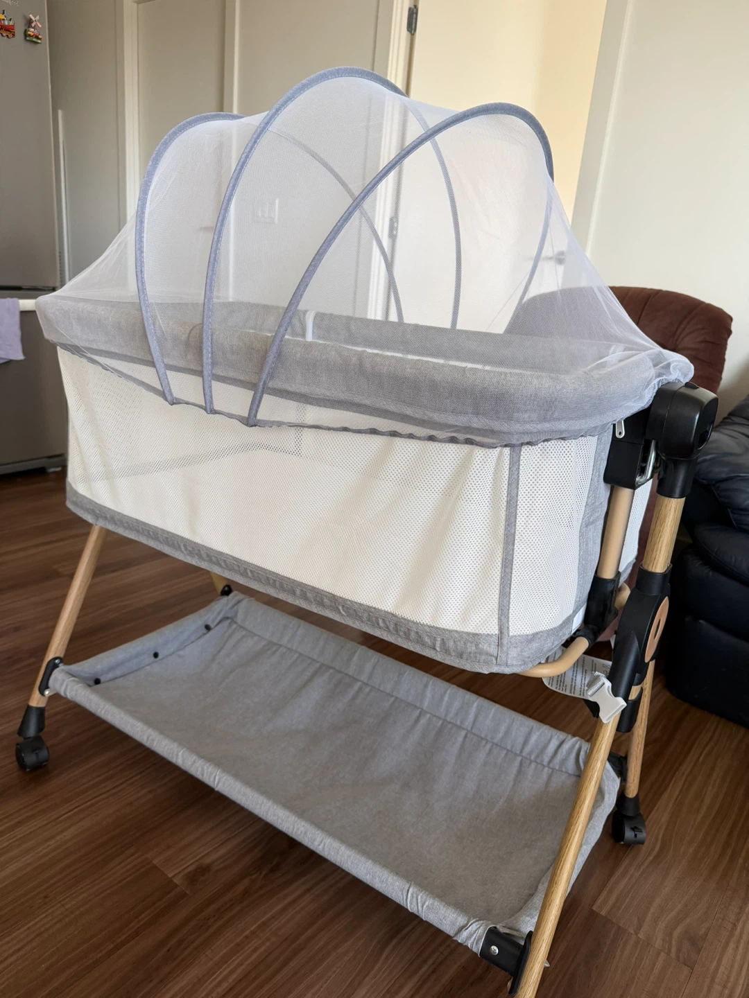 3-in-1 Baby Bassinet & Bedside Sleeper with Rocking Function