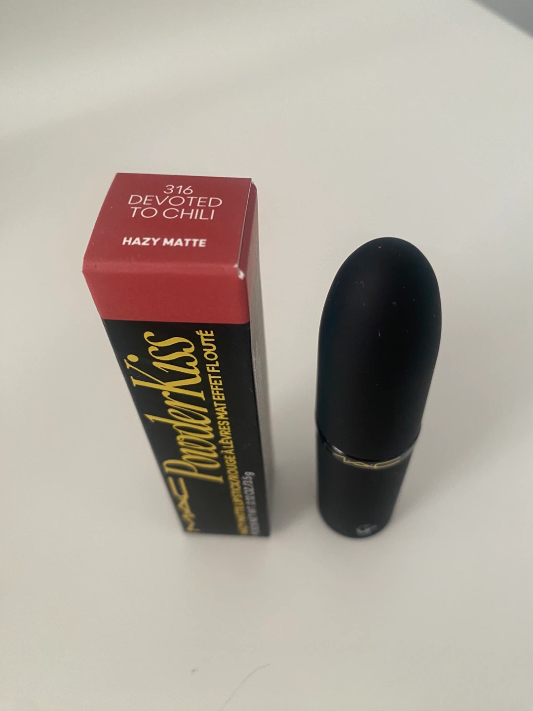 MAC Powder Kiss Lipstick 316 Devoted to Chili Hazy Matte - photo 4