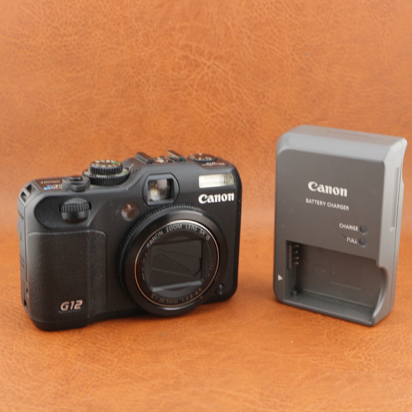 Canon PowerShot G12 Digital Camera with Battery Charger