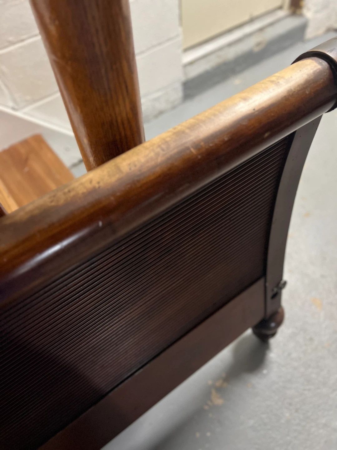 Ethan Allen king size sleigh bed frame - photo 4