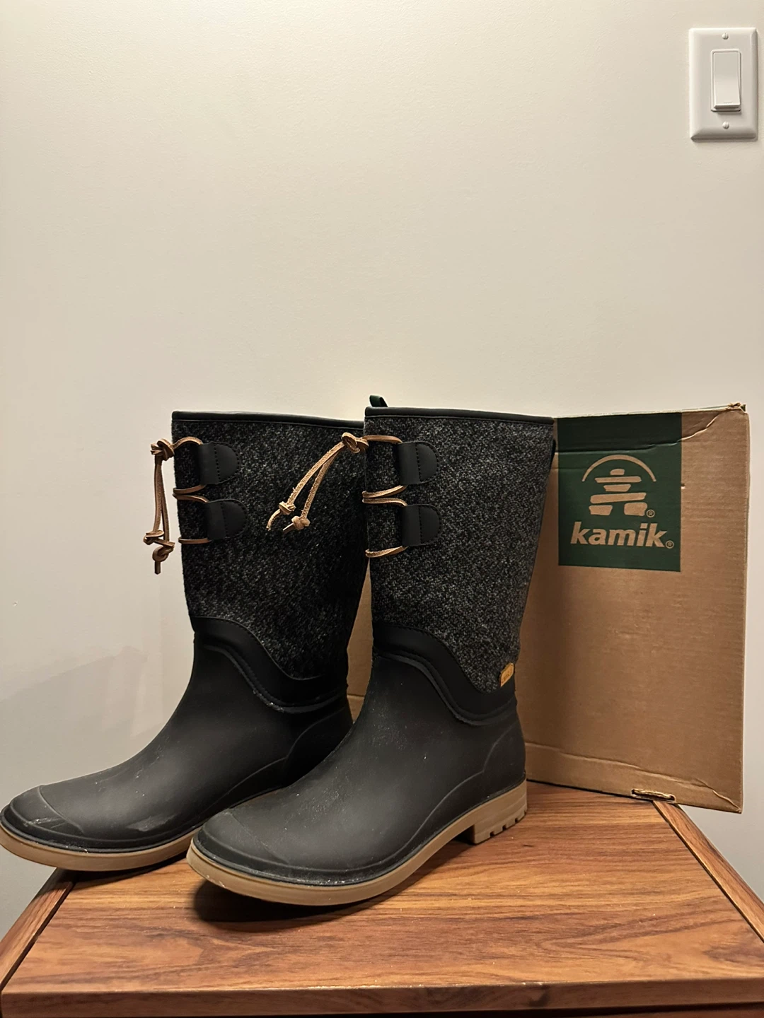 Kamik Abigail Women's Boots - Size 8