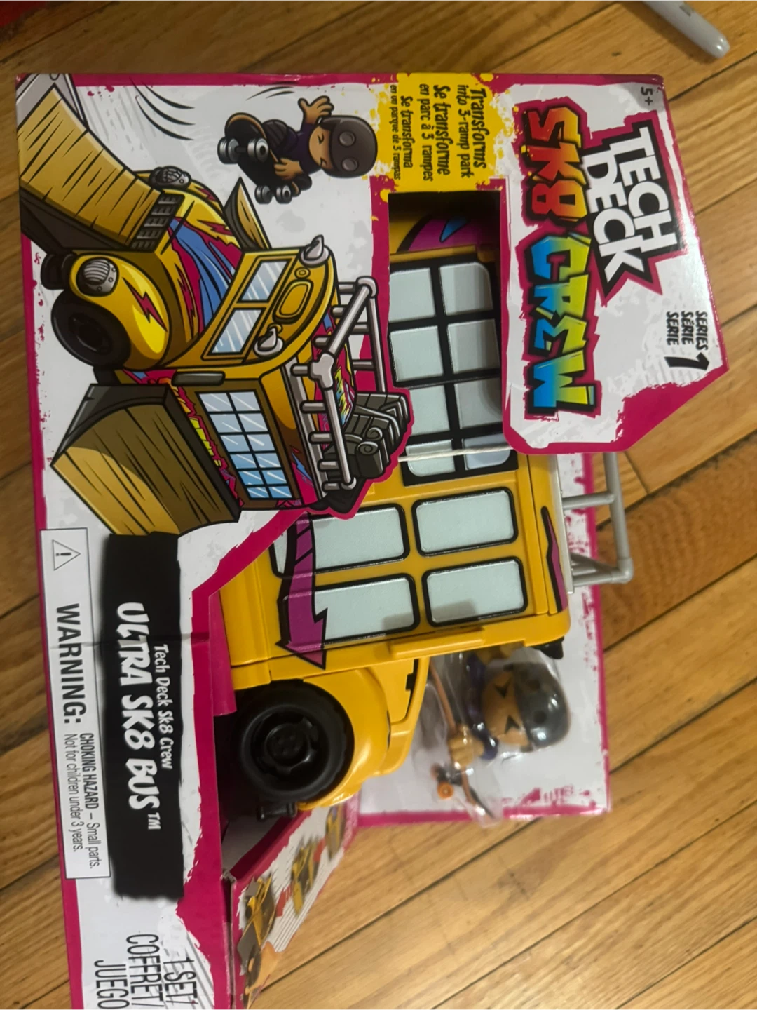 Tech Deck SK8 Crew Ultra SK8 Bus Transforming Playset