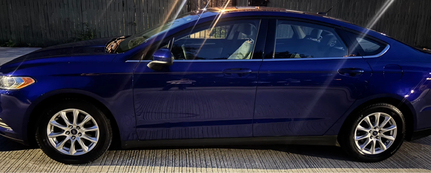2015 Ford Fusion S – One Owner – Clean Carfax