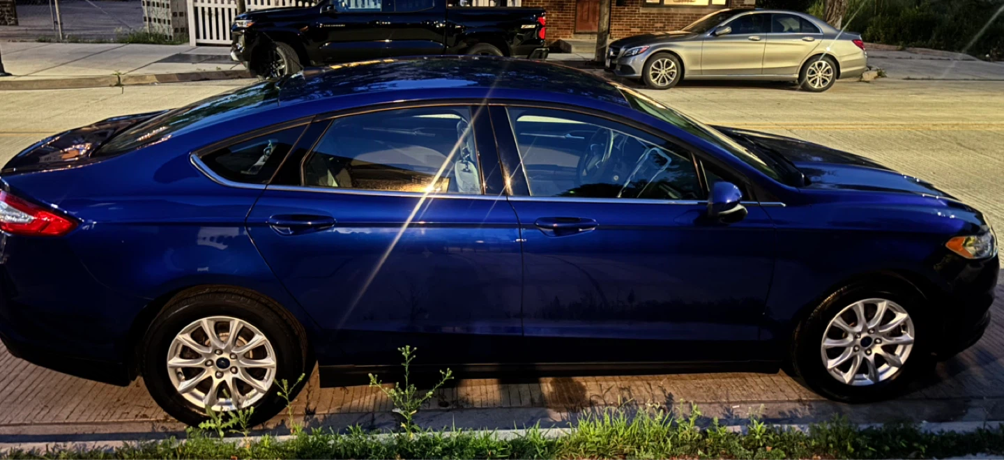 2015 Ford Fusion S – One Owner – Clean Carfax - photo 2