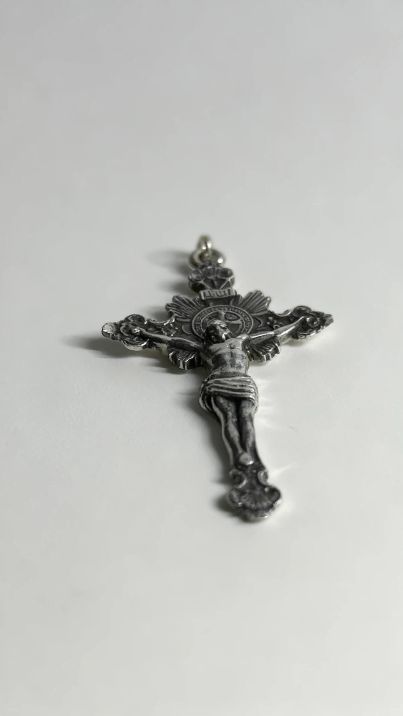 Silver Crucifix Pendant - photo 3