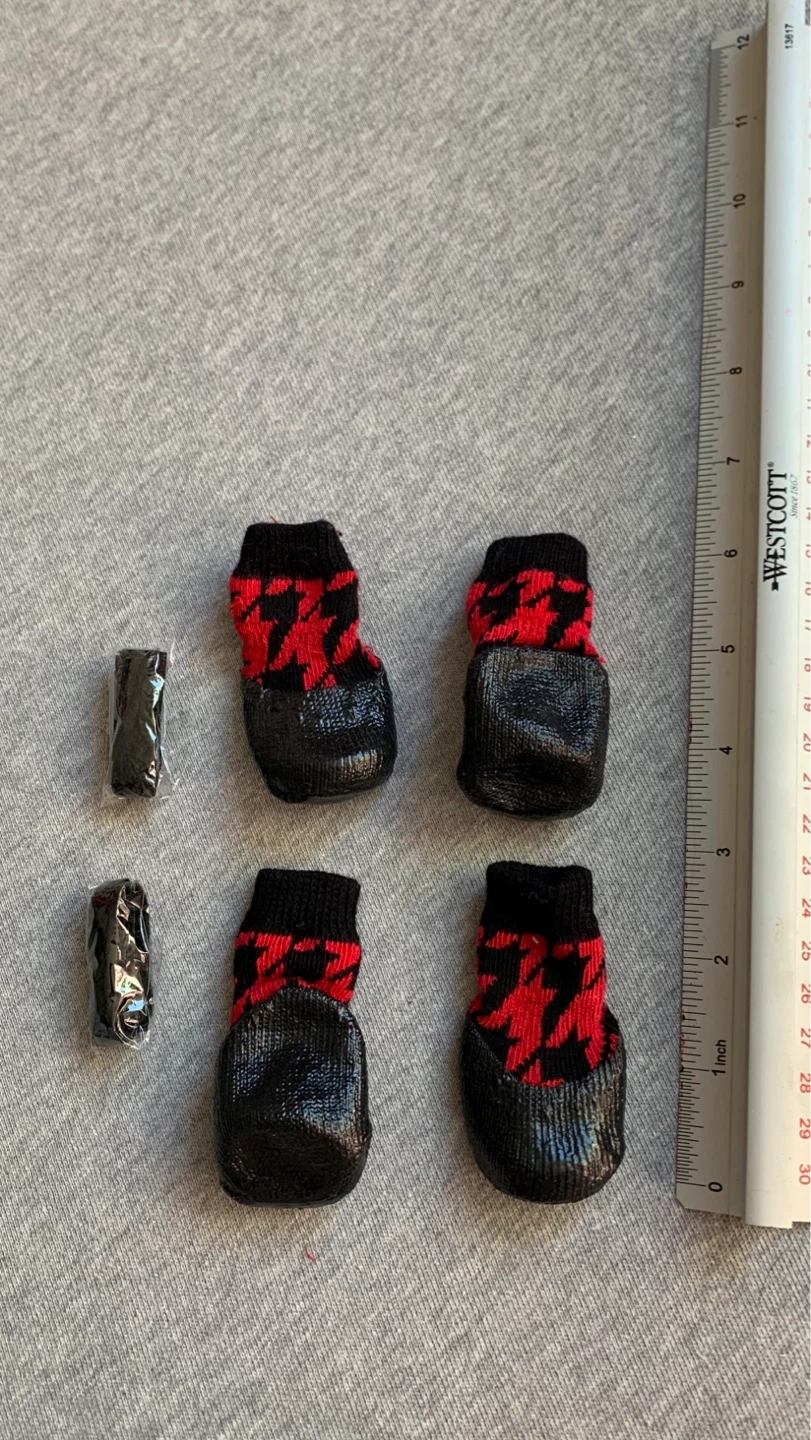 Small Waterproof Pet Socks Set - Brand New - photo 2