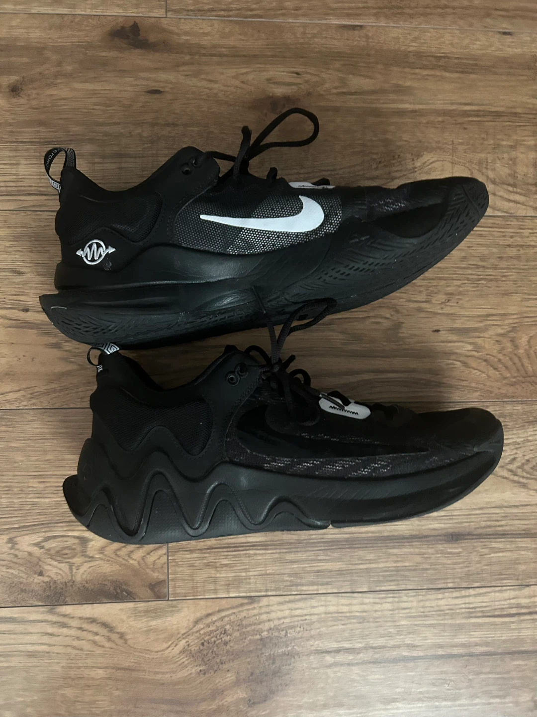Nike zoom freak basketball shoes