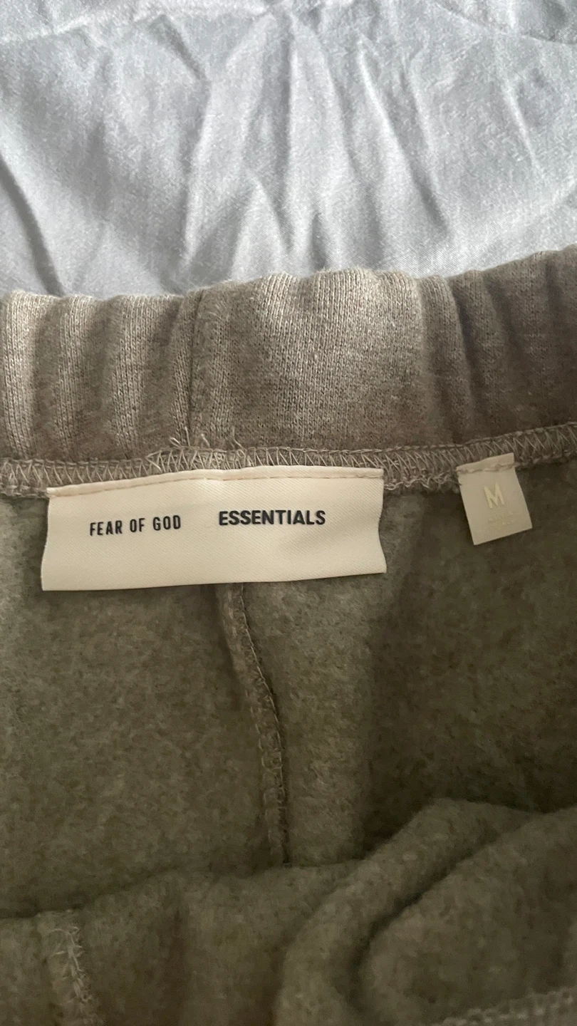 Fear of God Essentials Sweat Shorts - photo 3