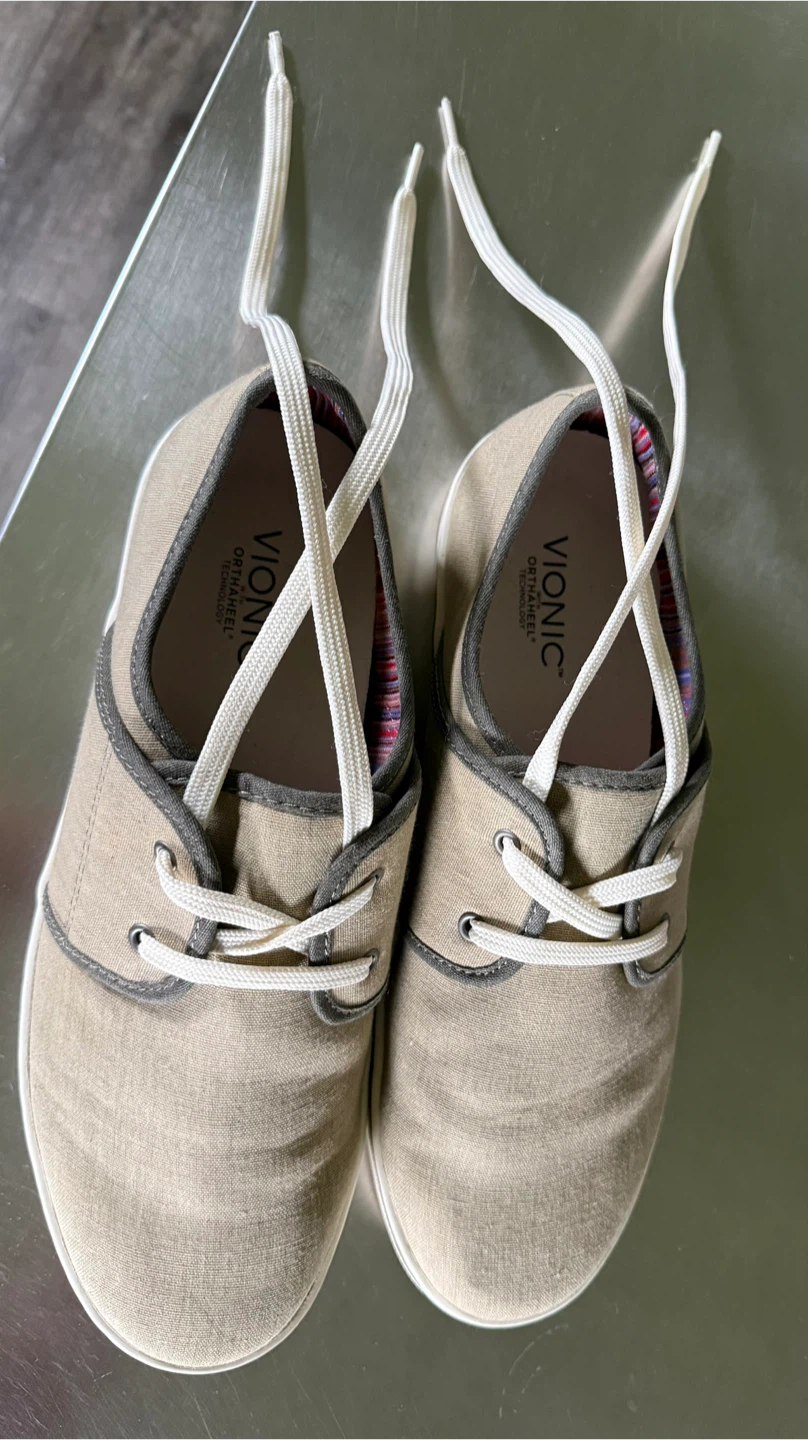 Brand New Men’s Vionic Tan Canvas Sneakers - photo 3