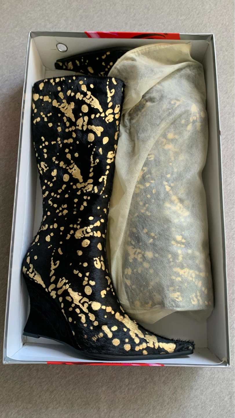 Brand New Black + Gold Furry Texture Wedge Boots - Size 8-8.5