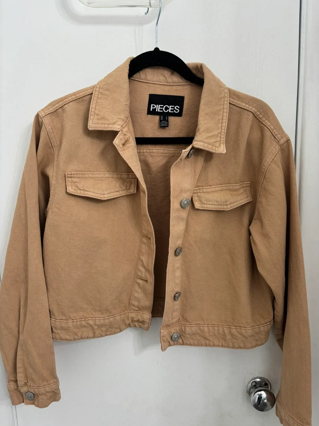 PIECES Tan Cropped Denim Jacket