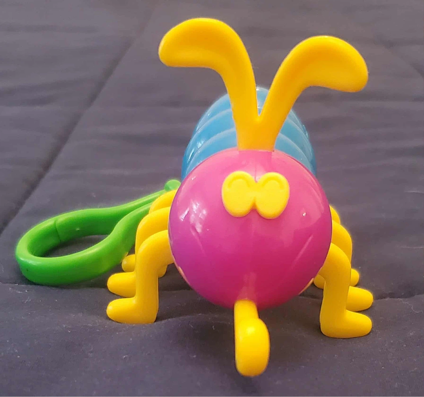 Vintage 1999 Hasbro Cootie Bug Vibrating Keychain Toy Original