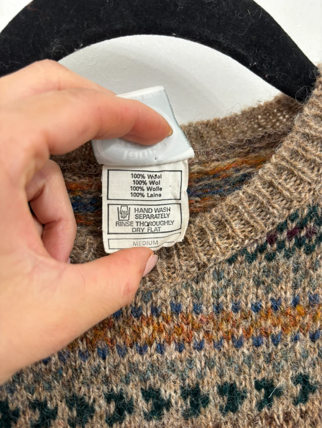 Laura Ashley 100% Wool Fair Isle Sweater Medium - photo 3