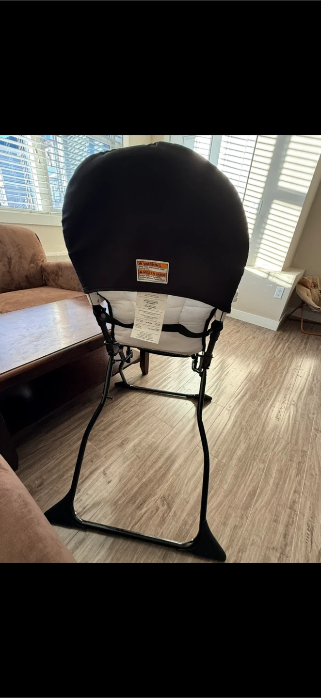 Cosco High Chair - photo 4