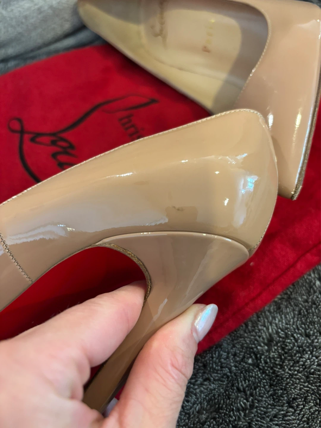 Christian Louboutin Pigalle Heels Size 37 - photo 5