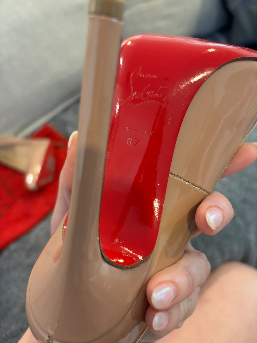 Christian Louboutin Pigalle Heels Size 37 - photo 4