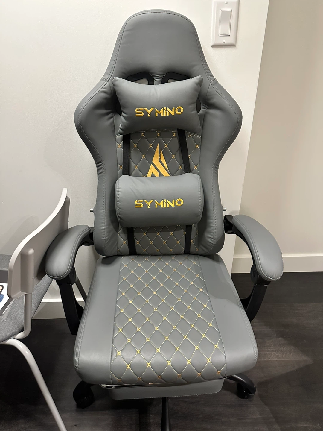 Symino Gaming Chair - photo 2