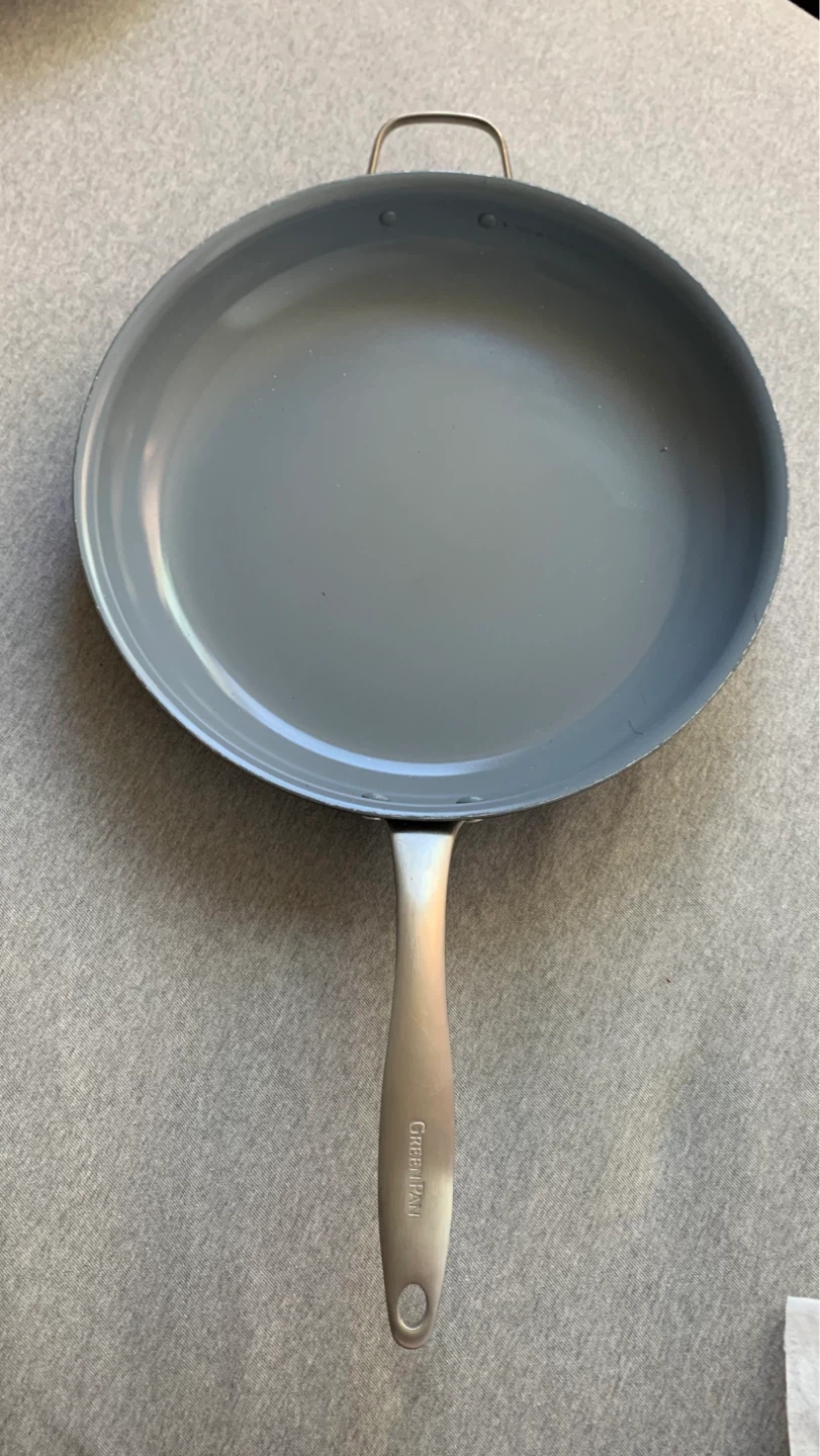 Large ‘GreenPan’ Frying Pan