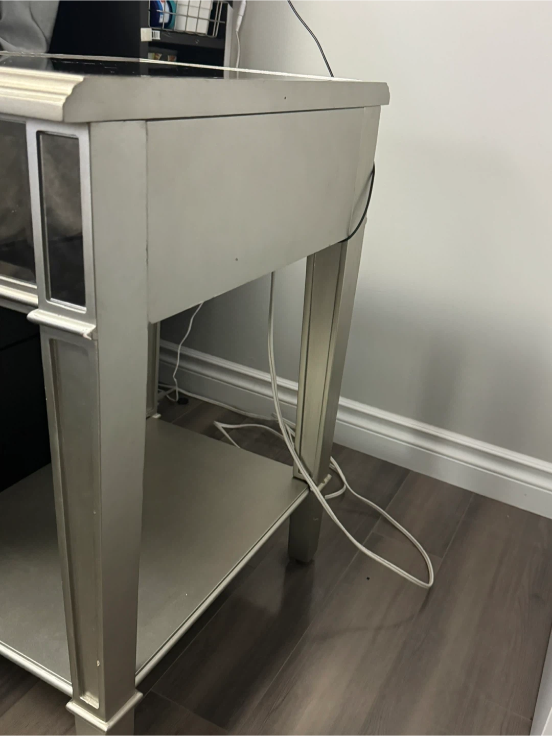 Mirrored End Table Nightstand - photo 4