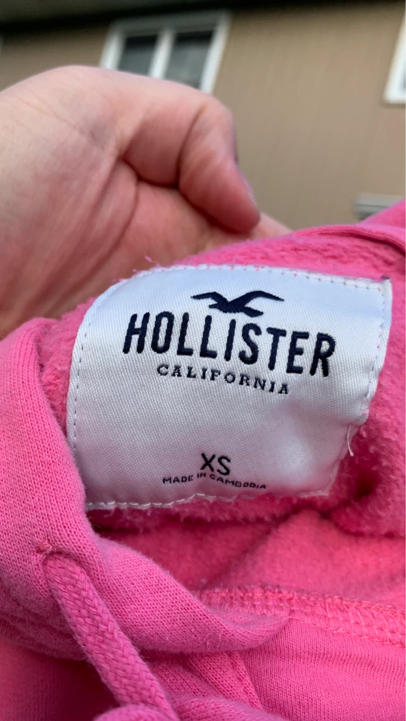 Hollister Hoodie - Size Extra Small - HAS A LITTLE STAIN - photo 3