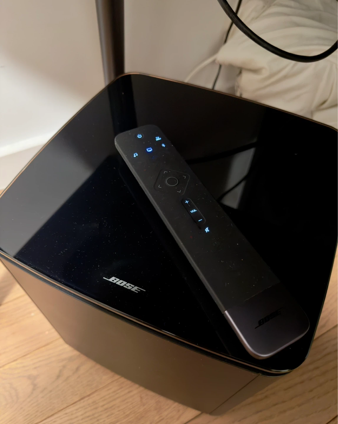 Bose Soundbar 700 and Module 700 Subwoofer - photo 2
