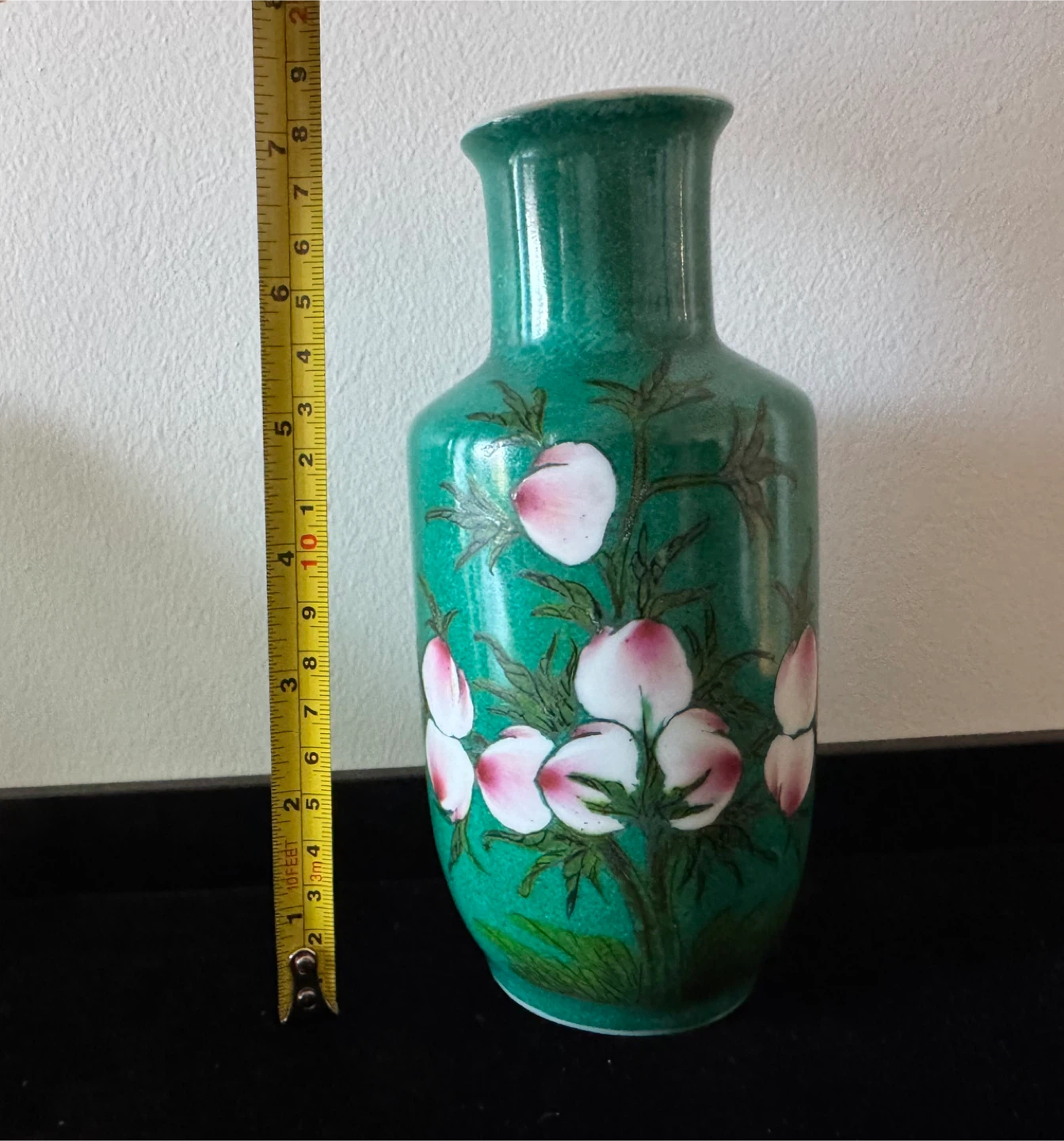 Beautiful Antique Chinese Green Vase