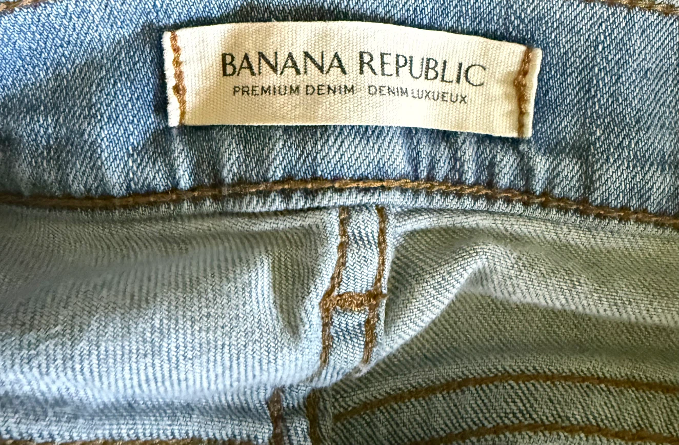 Banana Republic Women's Straight Jeans - Size 27 Petite - photo 5