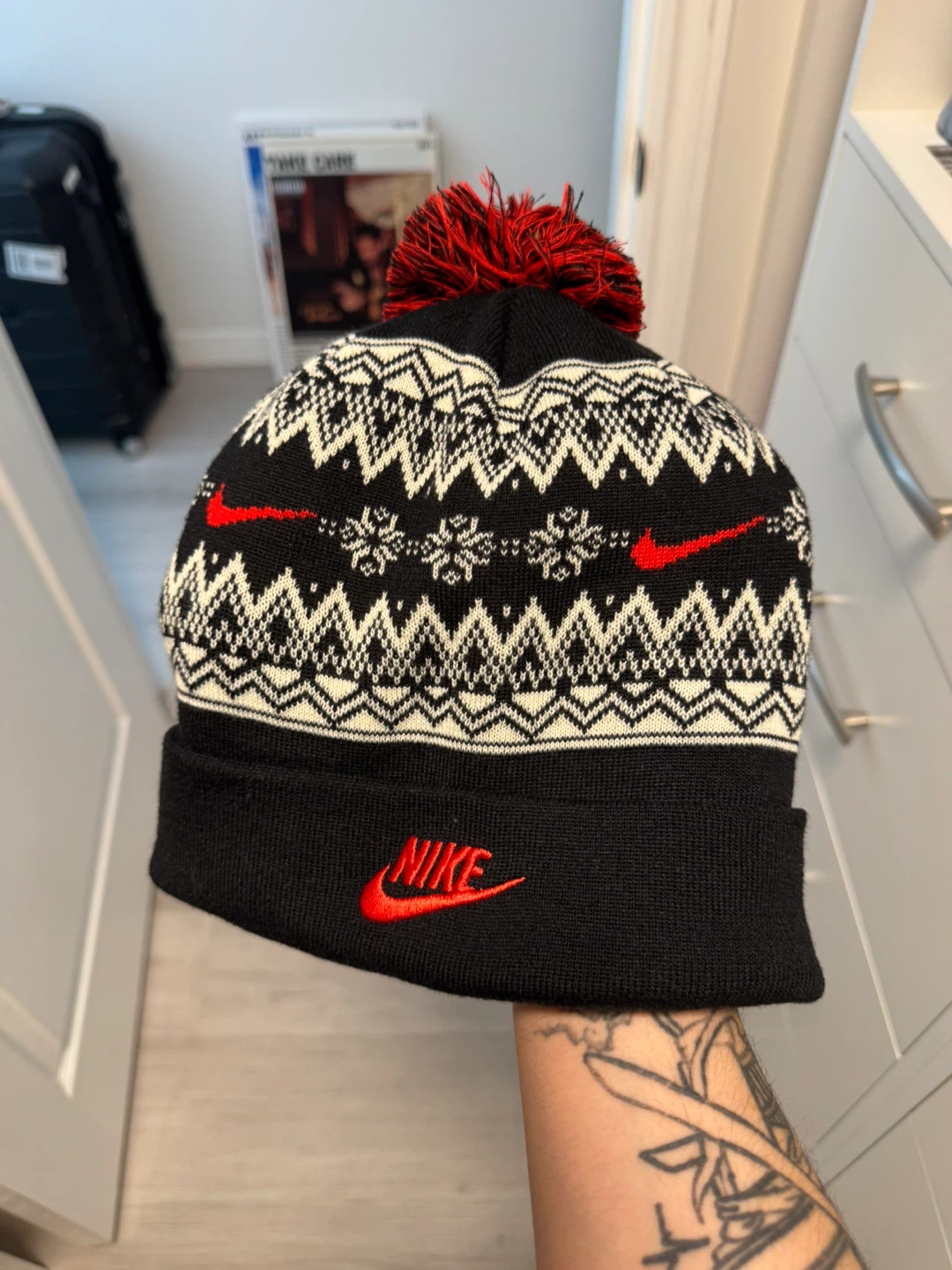 new men Nike Pom Pom Beanie Fair Isle Pattern - photo 2