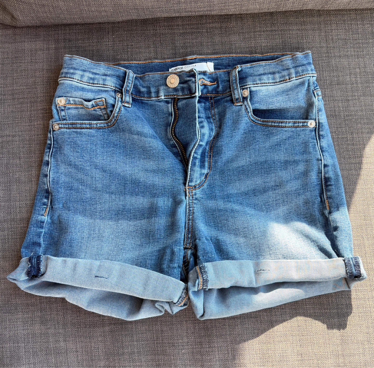 Garage High-Waisted Denim Jeans (Size 01)