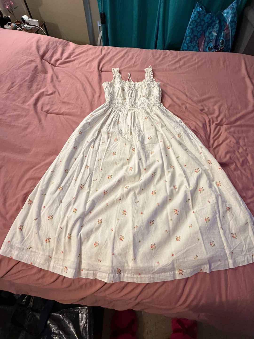 Old Navy White Floral Maxi Dress Size S