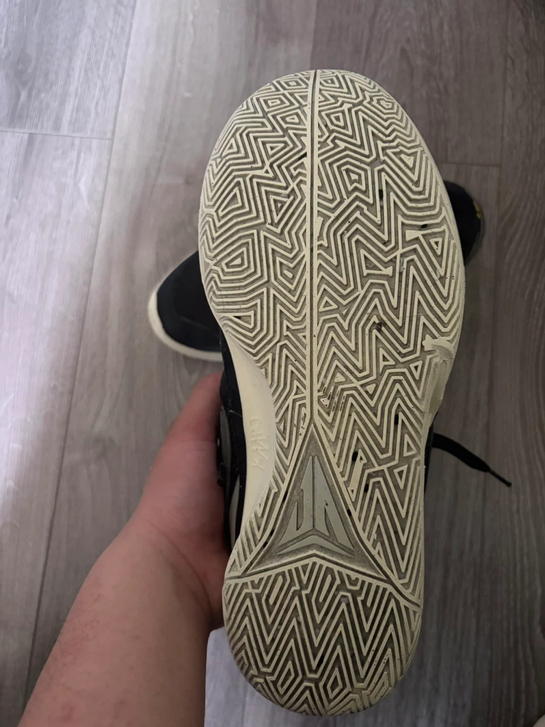 $20 shoes - photo 4