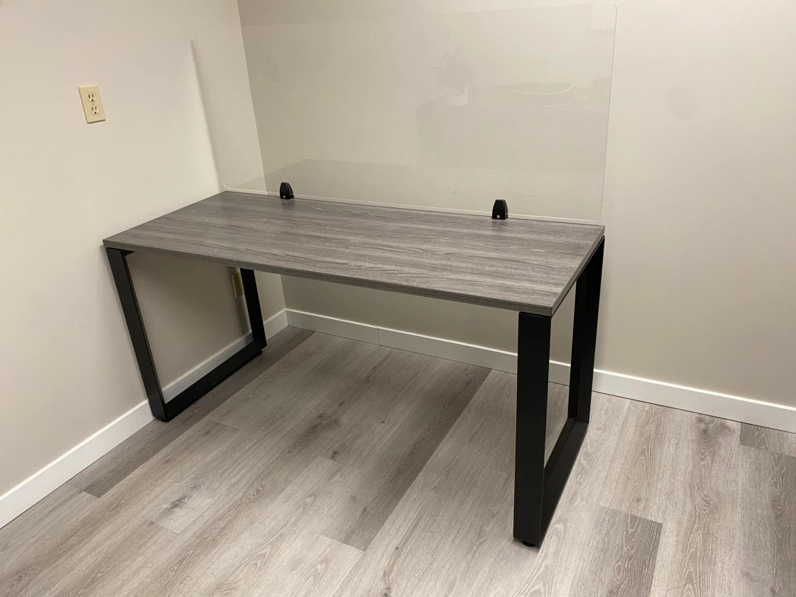 Desk with Plexiglass Divider new