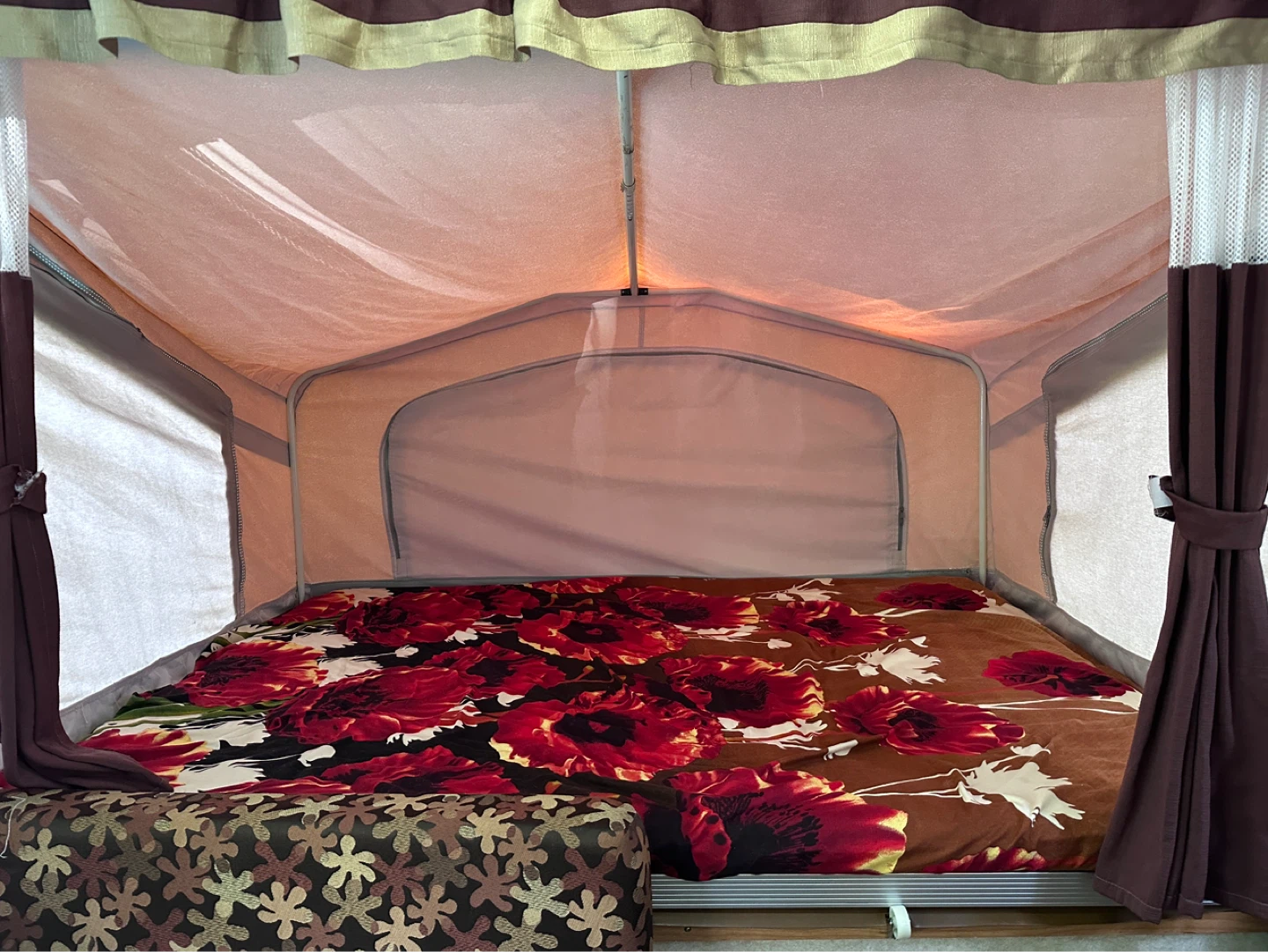 Pop up camper - photo 4