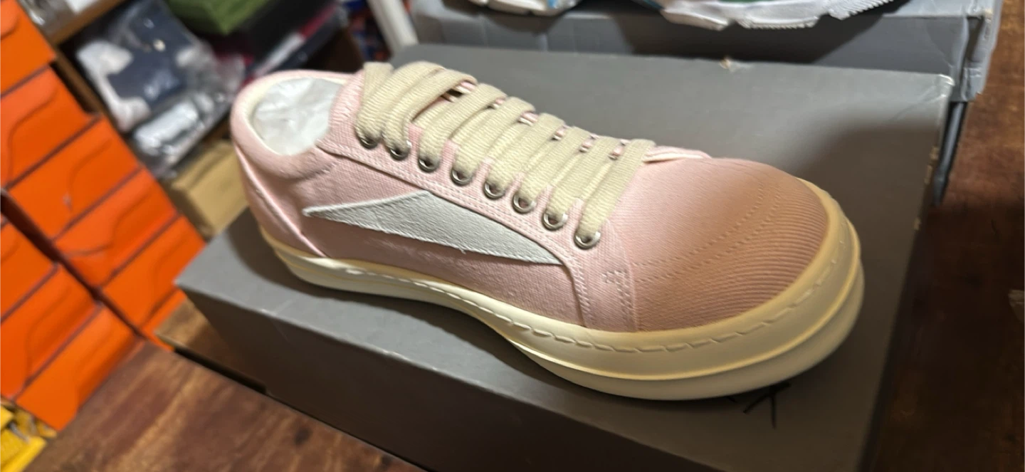 Louis Vuitton , Balcenciaga , Rick Owens $95 - photo 4