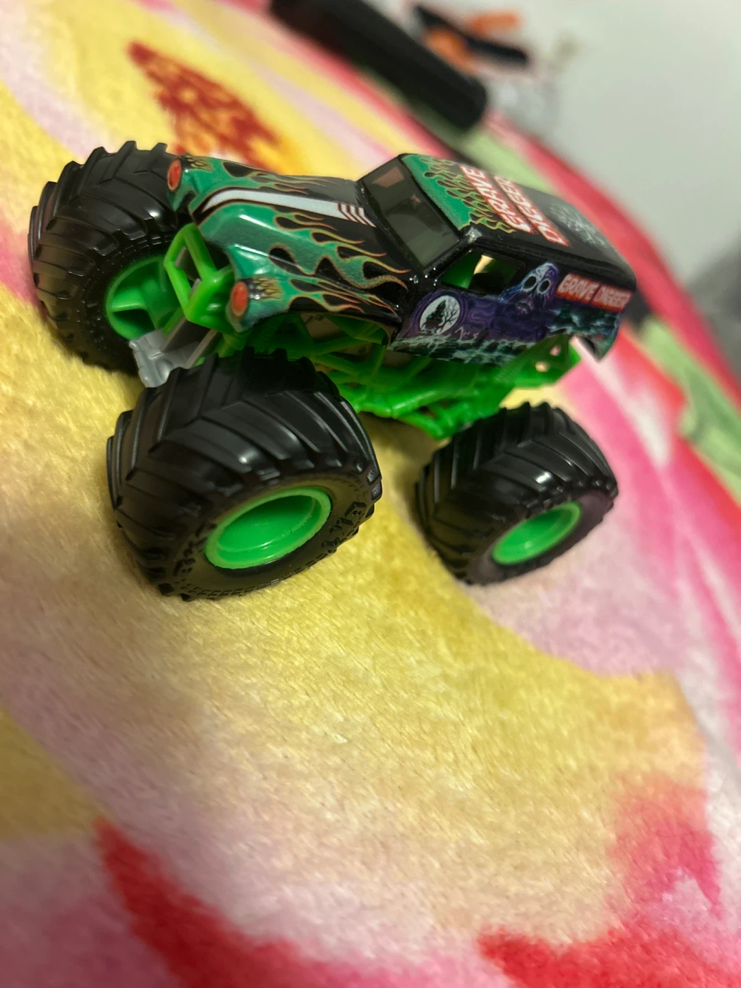 Hot Wheels Grave Digger Monster Truck