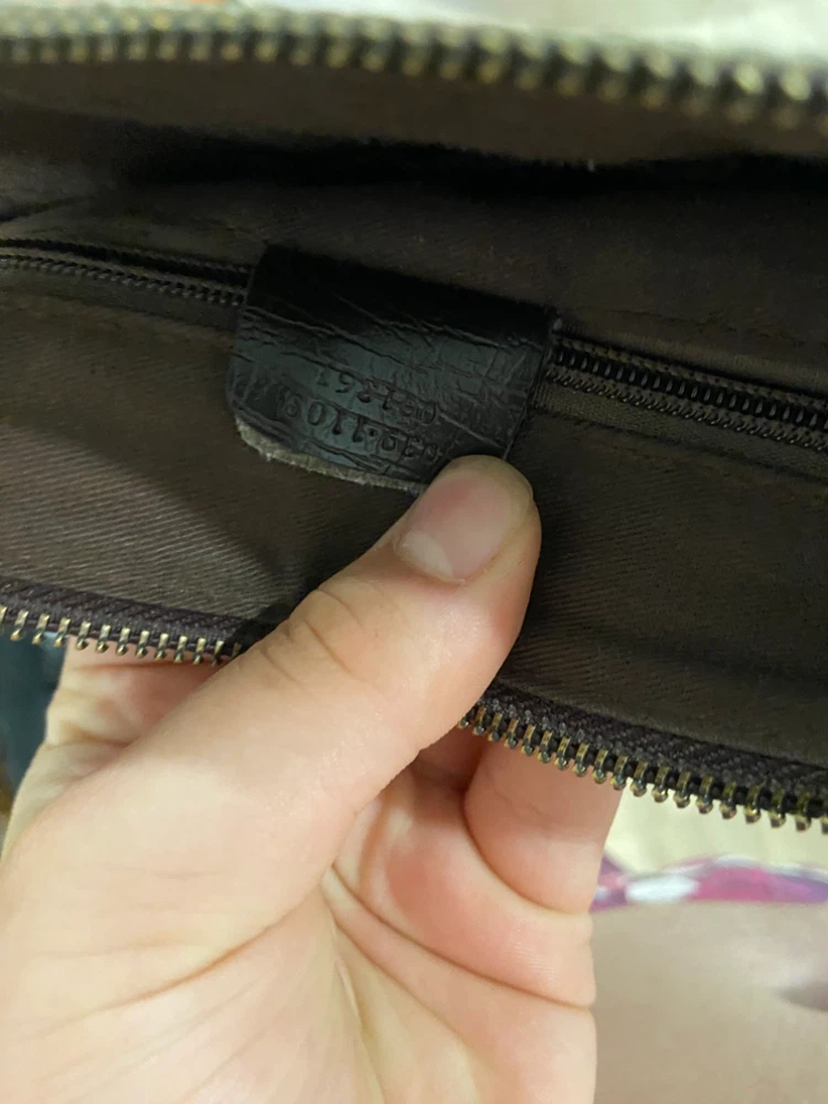 Gucci GG Canvas Crossbody/Shoulder Bag - photo 2