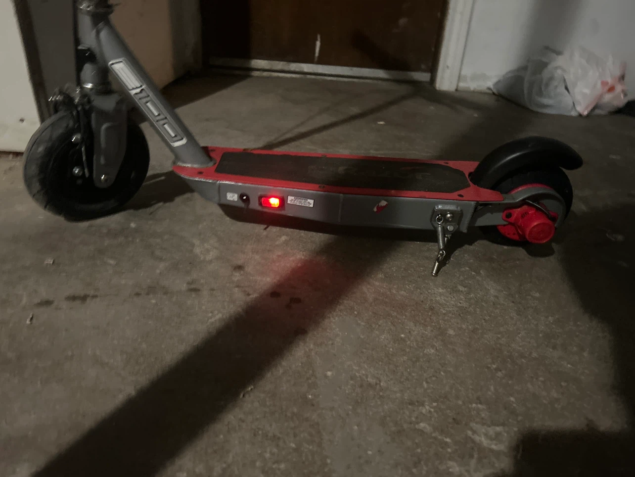 Razor Electric Scooter - photo 2