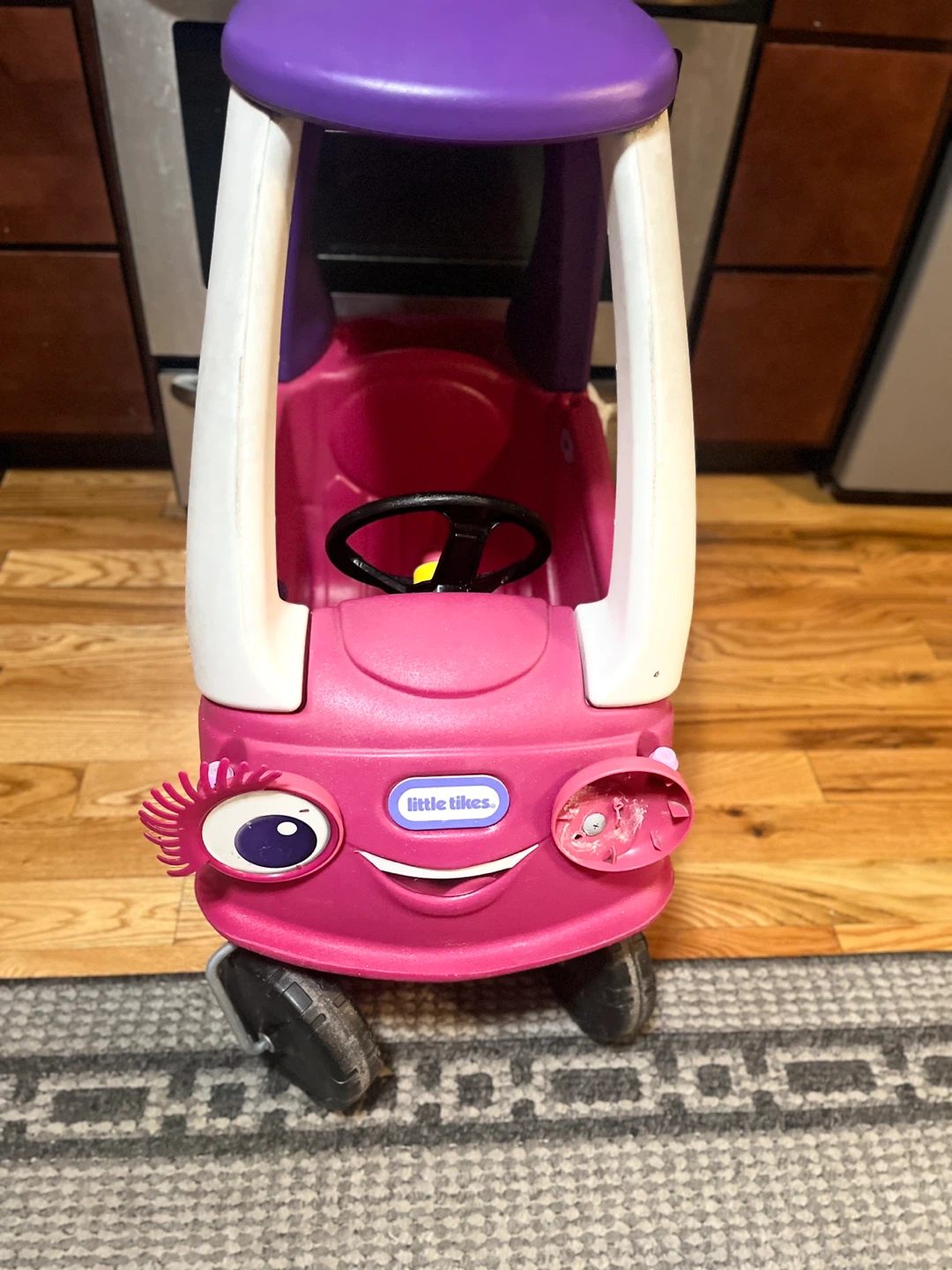 Little Tikes Cozy Coupe Pink Ride-On Car
