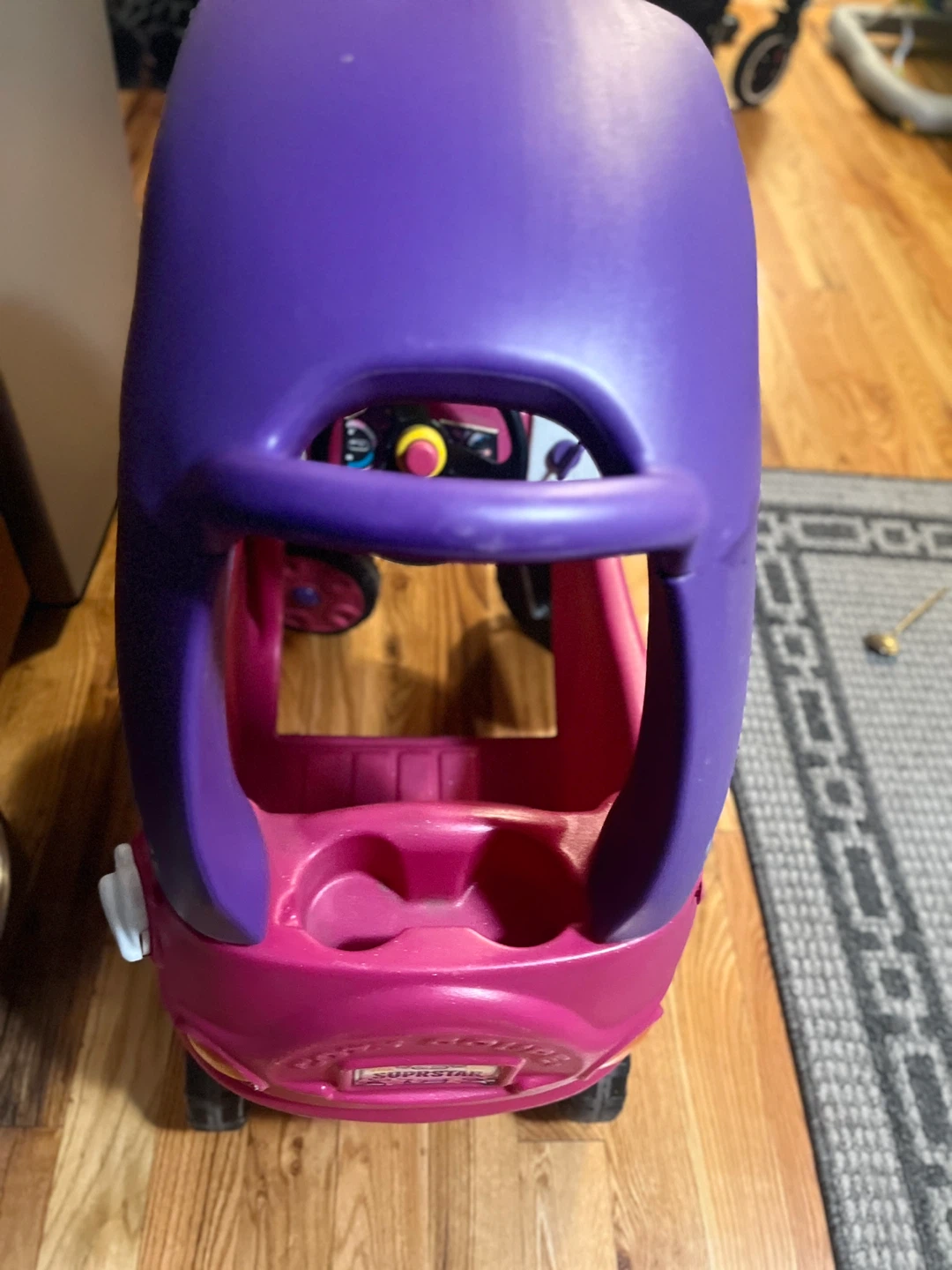 Little Tikes Cozy Coupe Pink Ride-On Car - photo 2