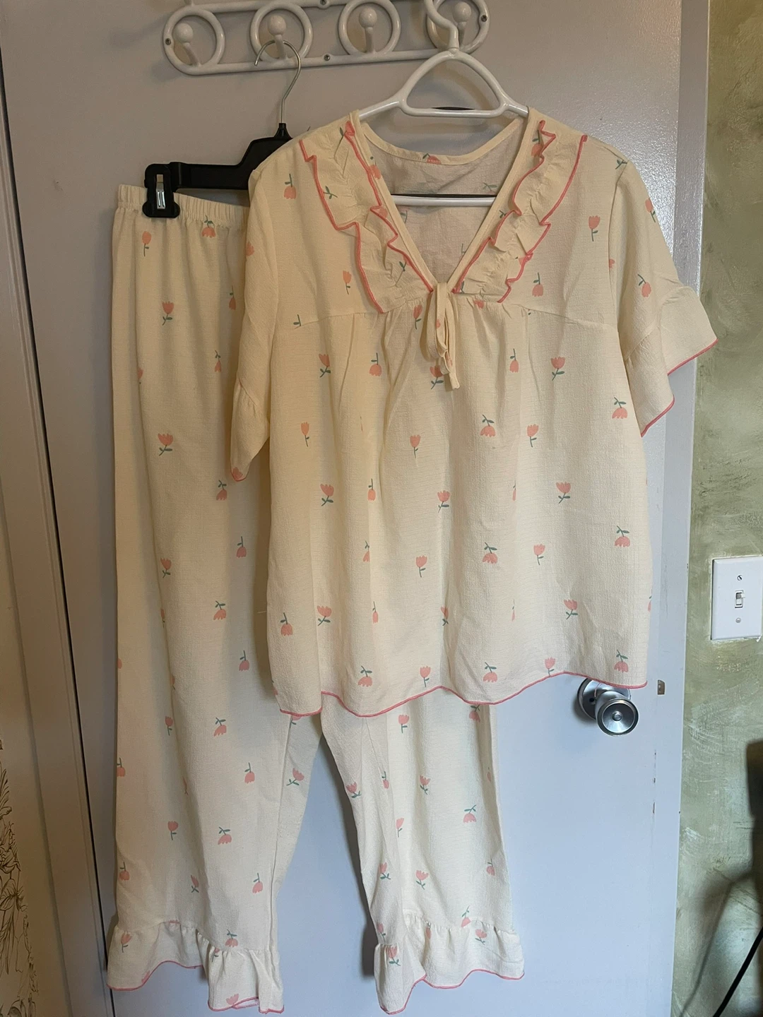 Cream Pyjama Set with Pink Tulip Print