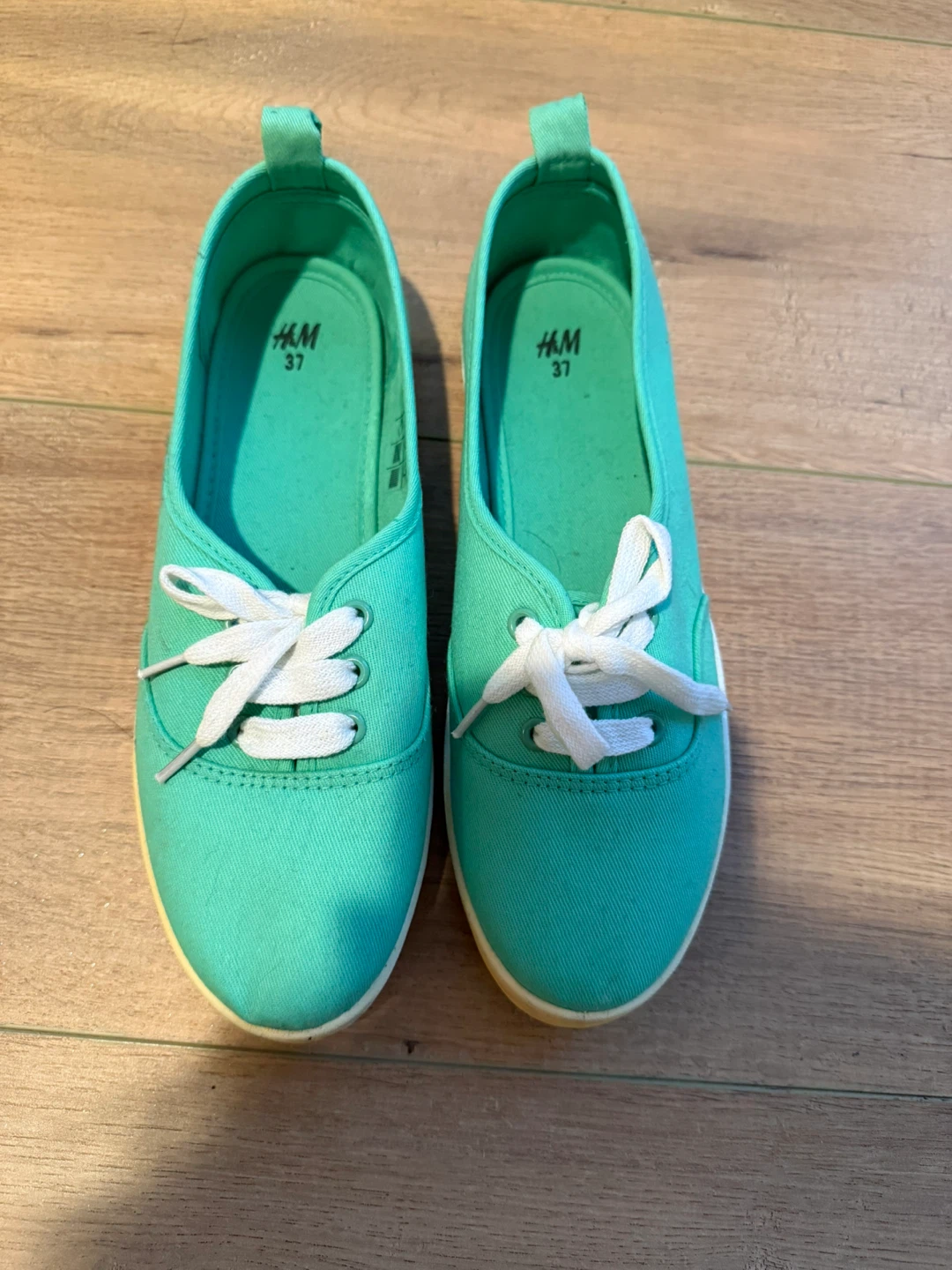 H&M Teal Canvas Sneakers Size 37 - photo 2