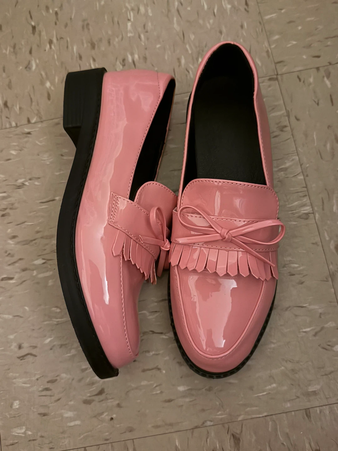 Pink Patent Loafers with Fringed Bow Detail - photo 3