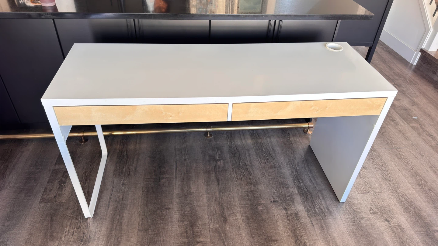 IKEA MICKE desk with 2 drawers