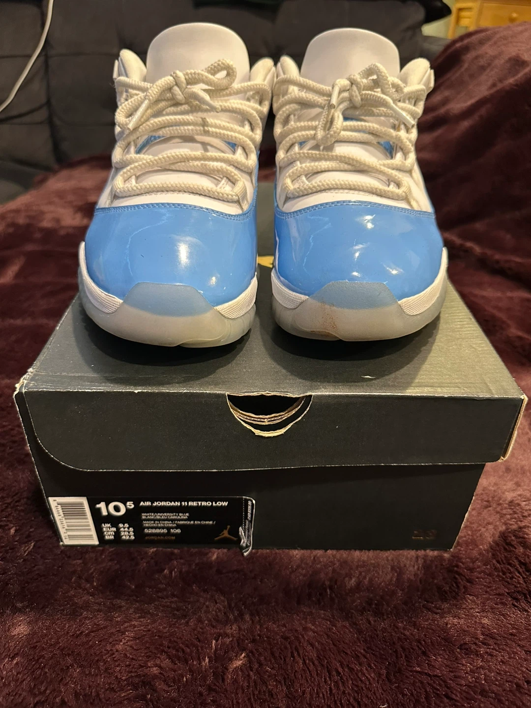 Jordan 11 Low “University Blue”