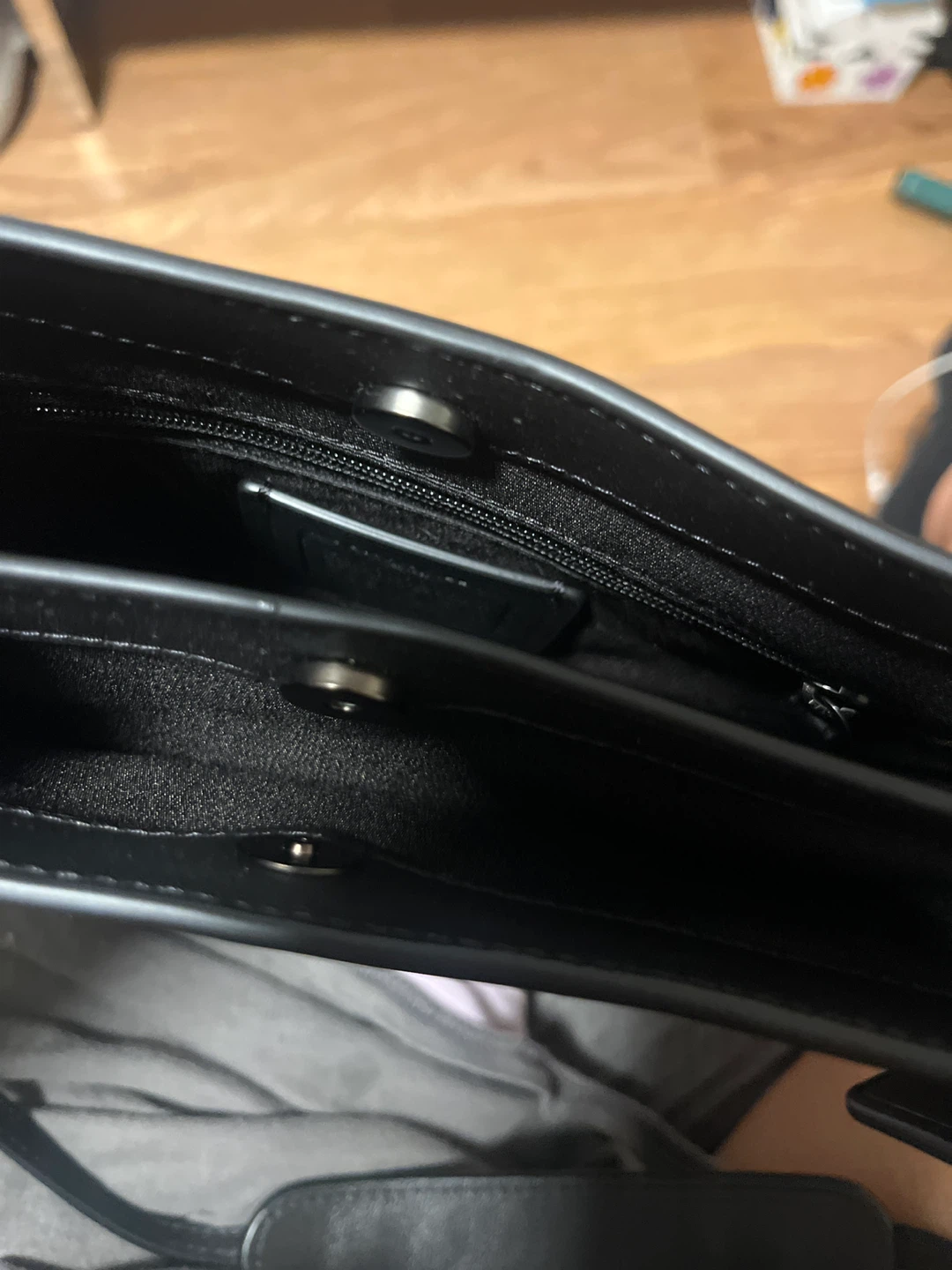 Coach Shoulder Bag - photo 5