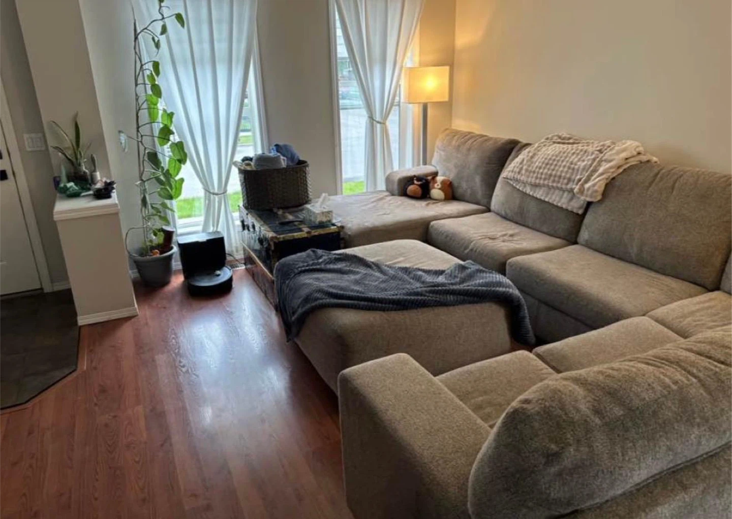 Large Sectional Sofa with Ottoman